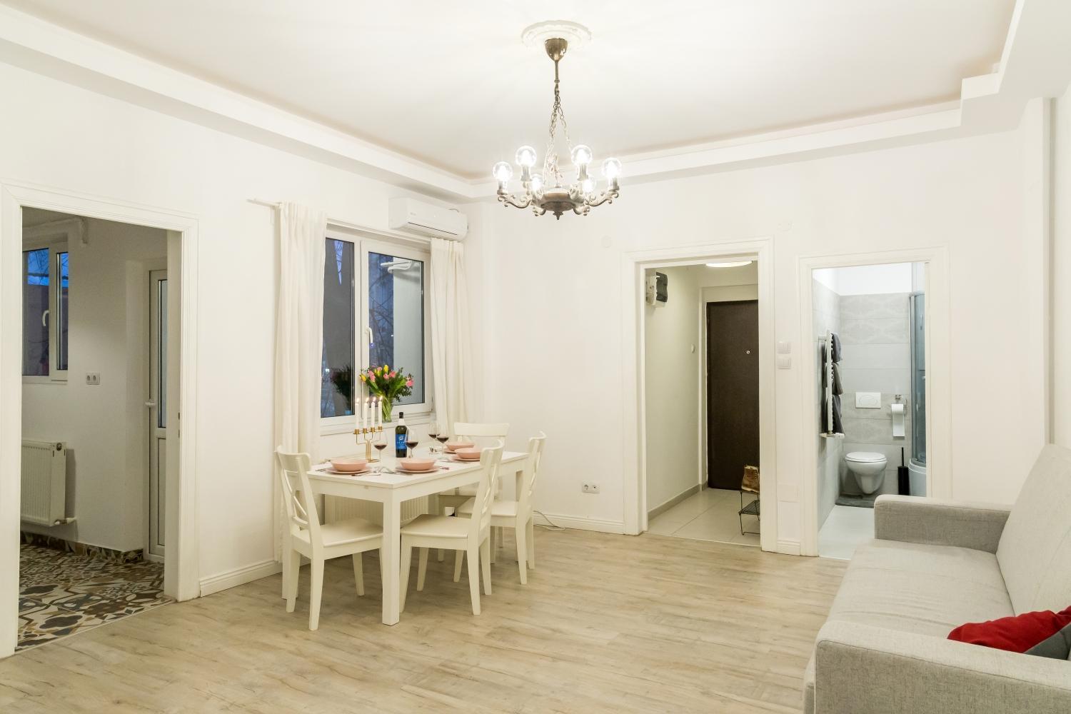 White Nights Of Old Town Bucharest Apartment Bagian luar foto