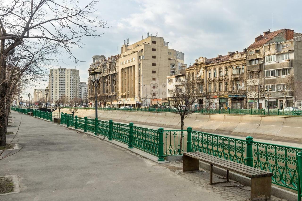 White Nights Of Old Town Bucharest Apartment Bagian luar foto